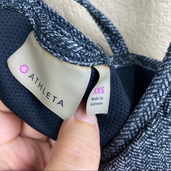 Athleta Sports Bra - Picture 3 of 4